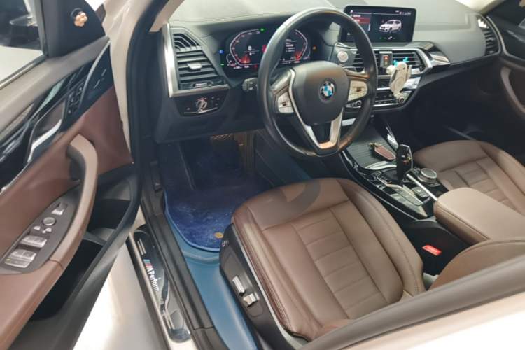 Used BMW X3 2020 xDrive25i Luxury Package Driver Seat