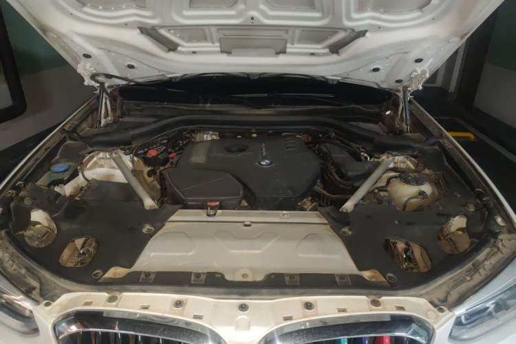Used BMW X3 2020 xDrive25i M Sport Package Engine Bay