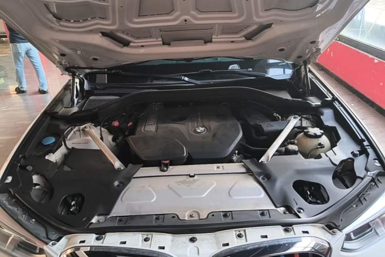 Used BMW X3 2020 xDrive28i Luxury Package Engine Bay