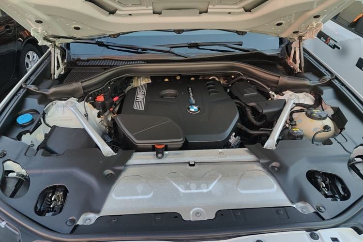Used BMW X3 2020 xDrive25i M Sport Package Engine Bay