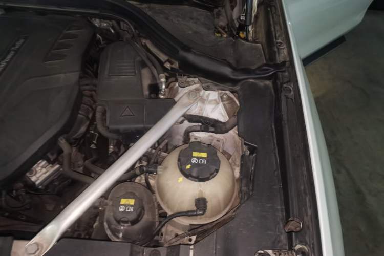 Used BMW X3 2020 xDrive28i Luxury Package Engine Bay Left