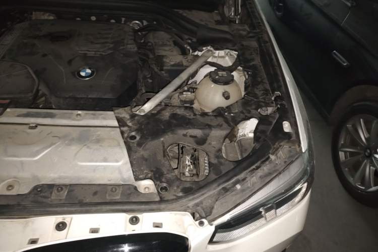 Used BMW X3 2020 xDrive28i Luxury Package Engine Bay Left