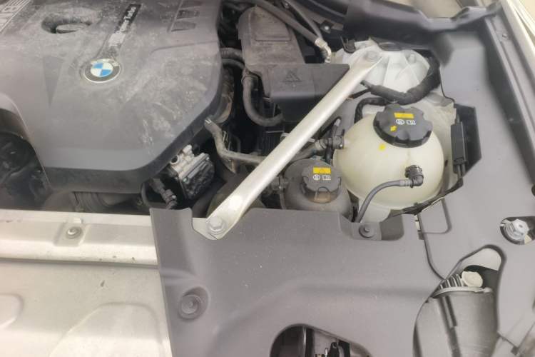 Used BMW X3 2020 xDrive28i Luxury Package Engine Bay Left