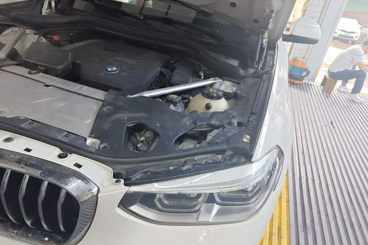 Used BMW X3 2020 xDrive28i Luxury Package Engine Bay Left