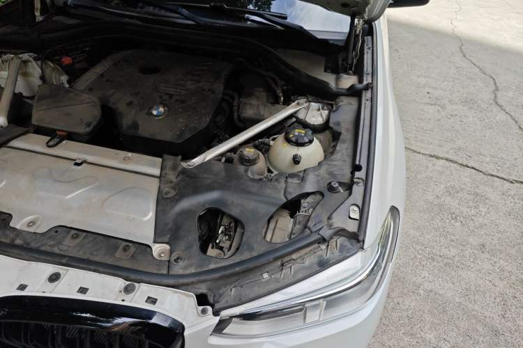 Used BMW X3 2020 xDrive28i M Sport Package Engine Bay Left