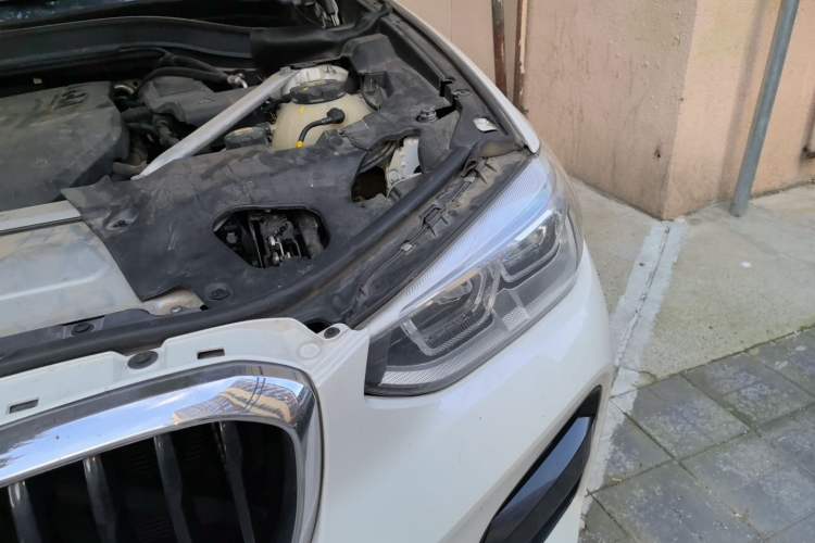 Used BMW X3 2020 xDrive28i M Sport Package Engine Bay Left