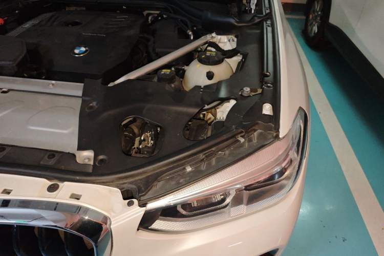 Used BMW X3 2020 xDrive28i M Sport Package Engine Bay Left