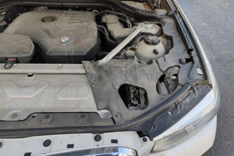 Used BMW X3 2020 xDrive28i M Sport Package Engine Bay Left