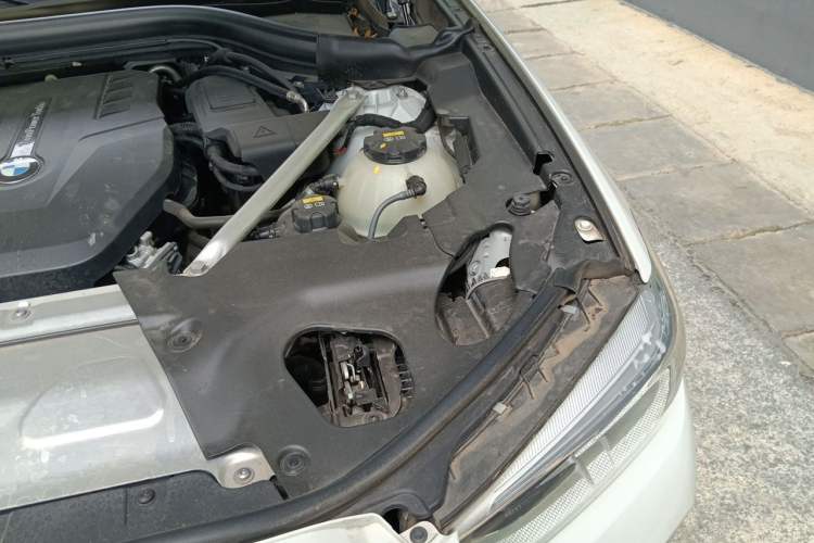 Used BMW X3 2020 xDrive28i M Sport Package Engine Bay Left
