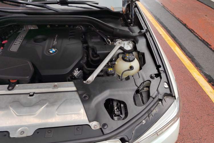 Used BMW X3 2020 xDrive28i M Sport Package Engine Bay Left