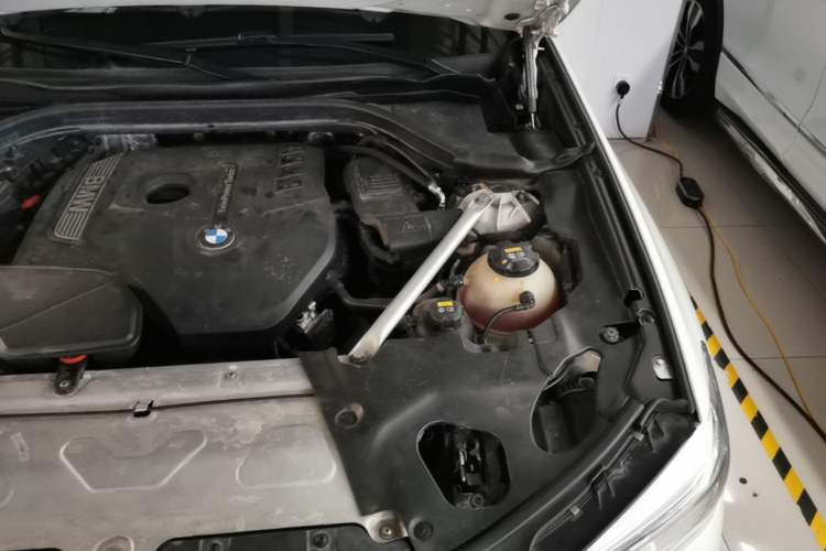 Used BMW X3 2020 xDrive28i Luxury Package Engine Bay Left