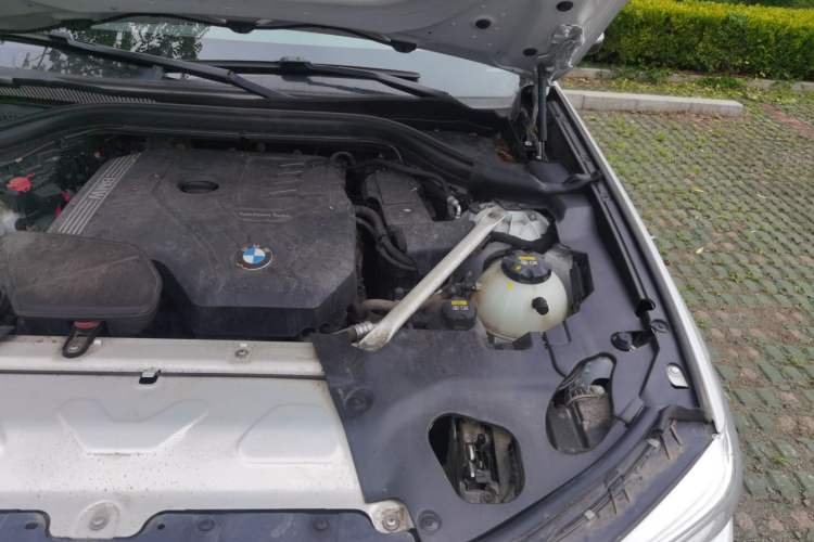 Used BMW X3 2020 xDrive28i M Sport Package Engine Bay Left