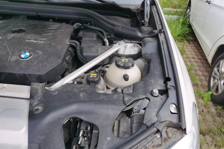Used BMW X3 2020 xDrive28i M Sport Package Engine Bay Left