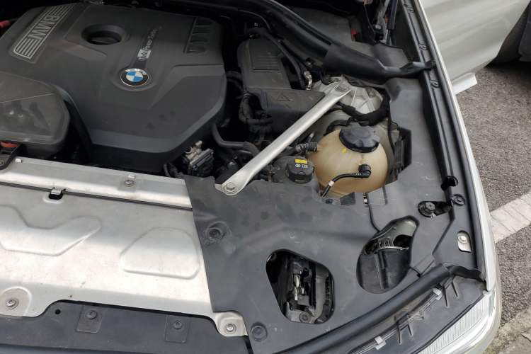 Used BMW X3 2020 xDrive28i M Sport Package Engine Bay Left