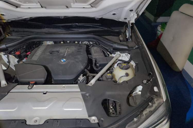 Used BMW X3 2020 xDrive28i Luxury Package Engine Bay Left