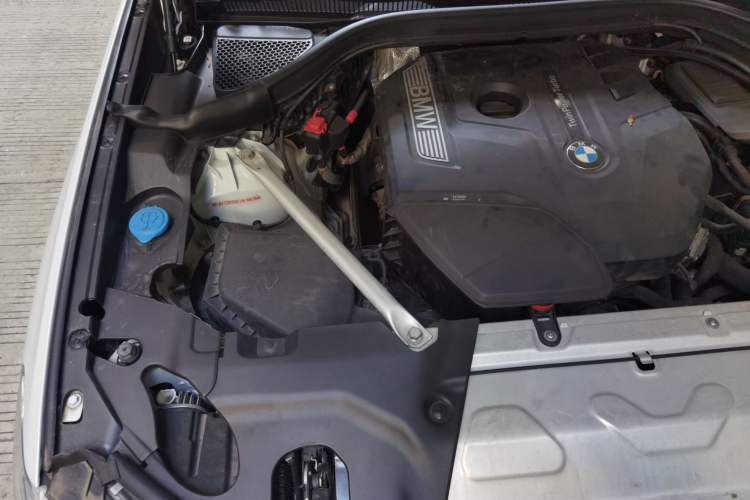 Used BMW X3 2020 xDrive28i M Sport Package Engine Bay Right