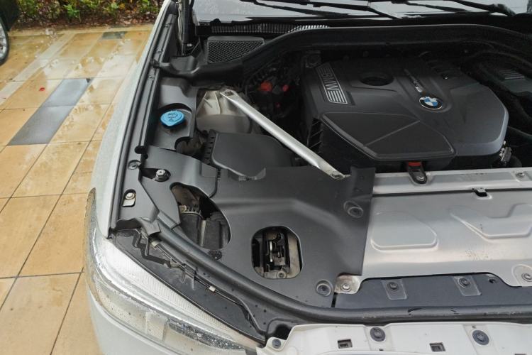 Used BMW X3 2020 xDrive25i Luxury Package Engine Bay Right