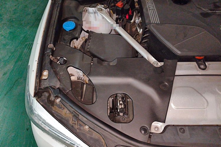 Used BMW X3 2020 xDrive28i M Sport Package Engine Bay Right