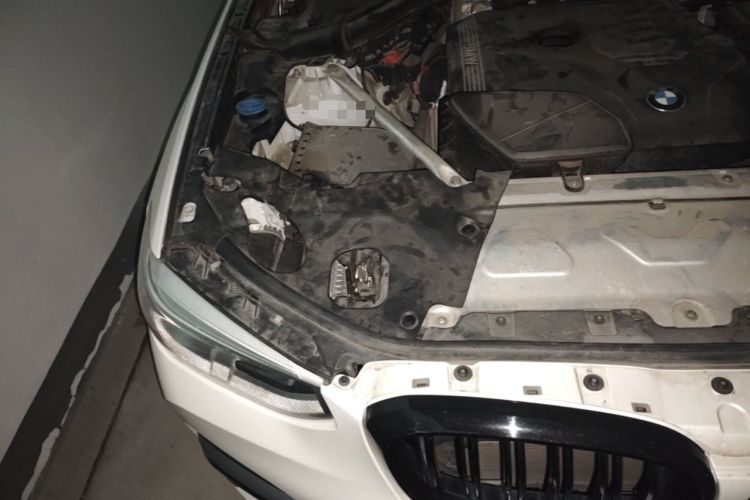 Used BMW X3 2020 xDrive28i Luxury Package Engine Bay Right