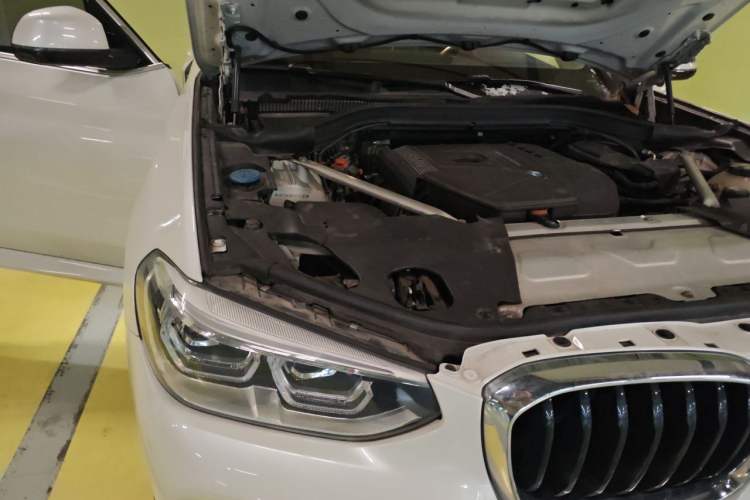 Used BMW X3 2020 xDrive30i Luxury Model with M Sport Package Engine Bay Right
