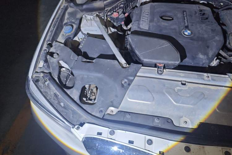 Used BMW X3 2020 xDrive25i M Sport Package Engine Bay Right