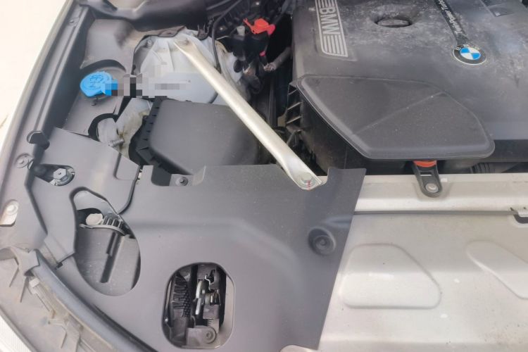 Used BMW X3 2020 xDrive28i Luxury Package Engine Bay Right
