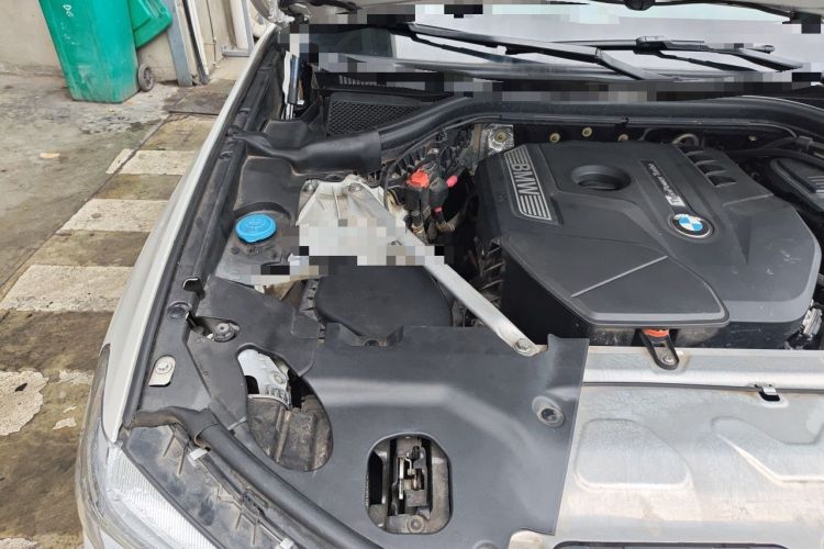 Used BMW X3 2020 xDrive28i Luxury Package Engine Bay Right