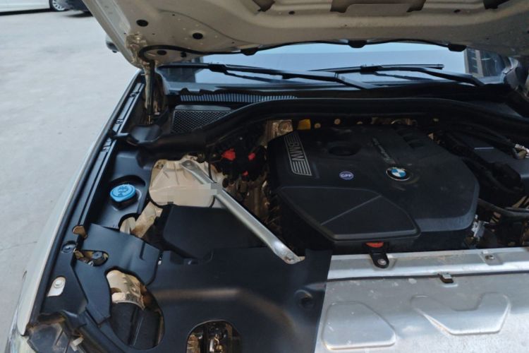 Used BMW X3 2020 xDrive25i M Sport Package Engine Bay Right