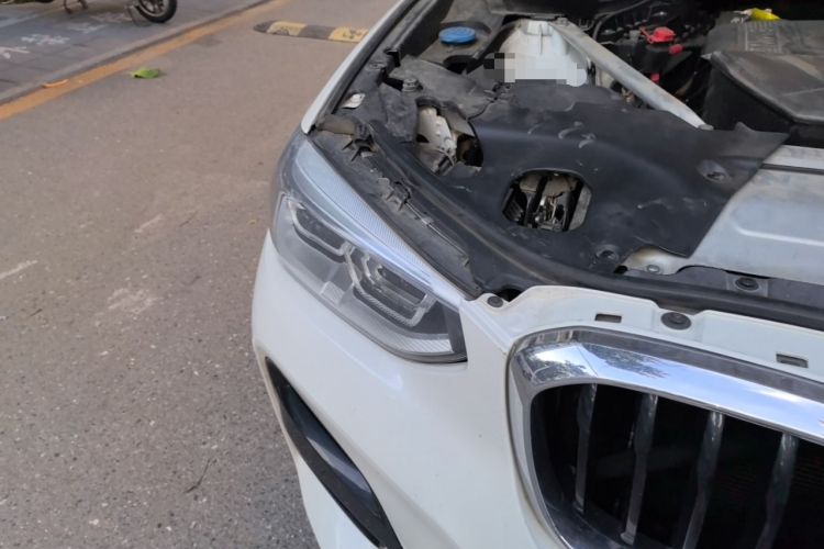 Used BMW X3 2020 xDrive28i M Sport Package Engine Bay Right