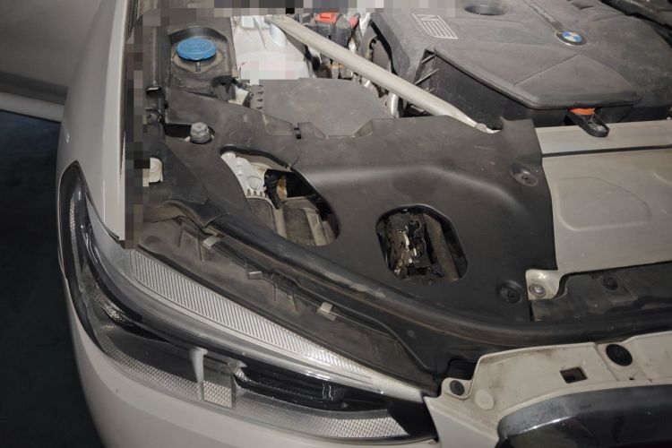 Used BMW X3 2020 xDrive28i M Sport Package Engine Bay Right