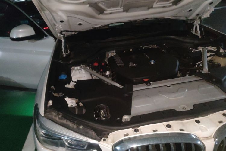 Used BMW X3 2020 xDrive25i Luxury Package Engine Bay Right