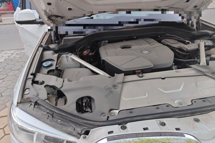 Used BMW X3 2020 xDrive25i Luxury Package Engine Bay Right