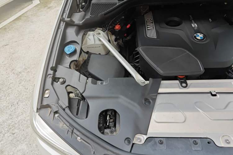 Used BMW X3 2020 xDrive28i M Sport Package Engine Bay Right