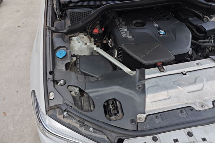 Used BMW X3 2020 xDrive25i M Sport Package Engine Bay Right