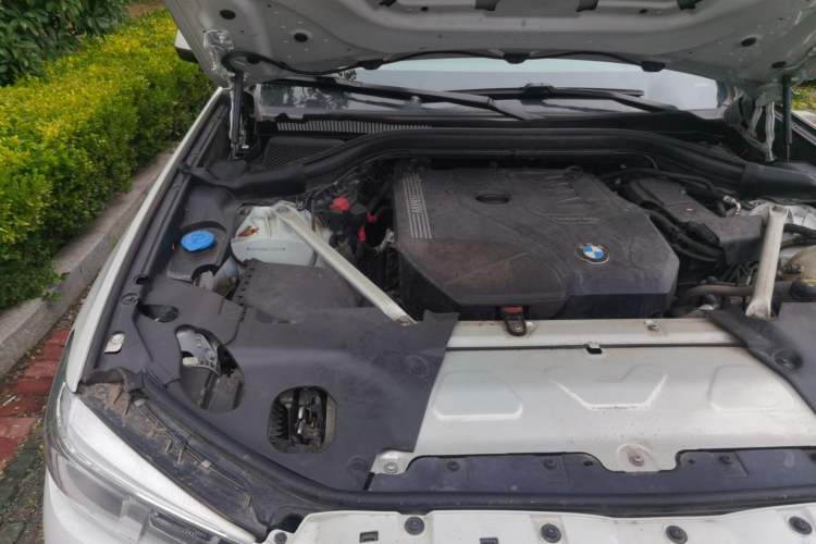 Used BMW X3 2020 xDrive28i M Sport Package Engine Bay Right