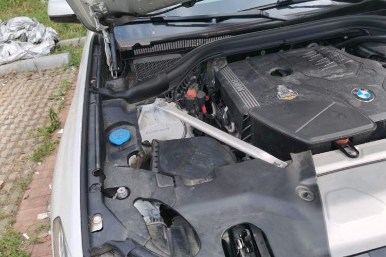 Used BMW X3 2020 xDrive28i M Sport Package Engine Bay Right