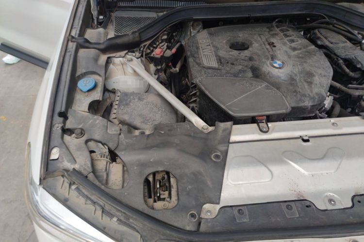 Used BMW X3 2020 xDrive25i Luxury Package Engine Bay Right