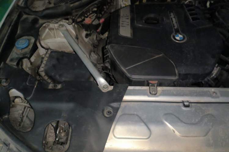 Used BMW X3 2020 xDrive25i Luxury Package Engine Bay Right
