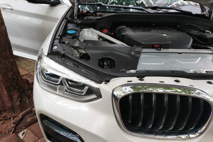Used BMW X3 2020 xDrive25i M Sport Package Engine Bay Right