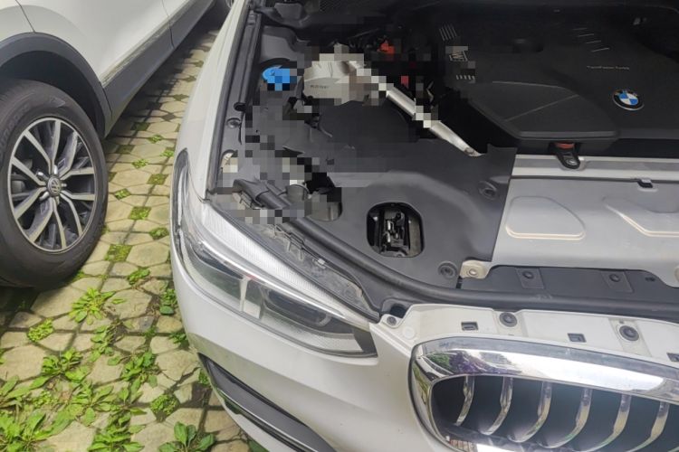 Used BMW X3 2020 xDrive28i Luxury Package Engine Bay Right