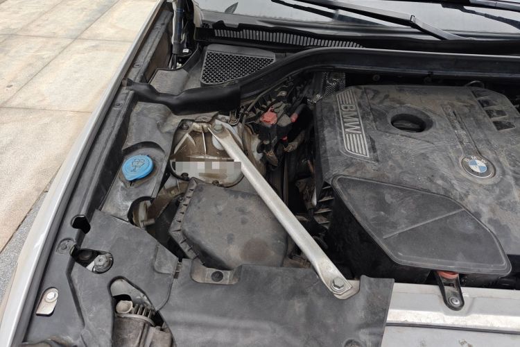 Used BMW X3 2020 xDrive25i M Sport Package Engine Bay Right