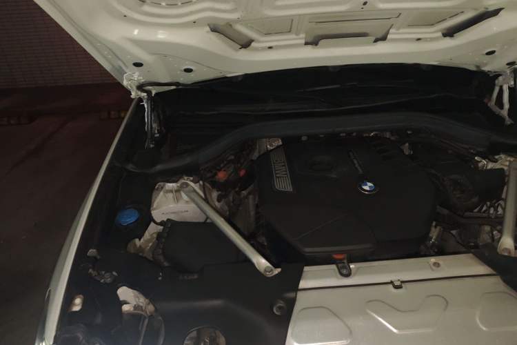 Used BMW X3 2020 xDrive30i Luxury Model with M Sport Package Engine Bay Right