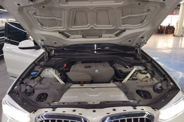 Used BMW X3 2020 xDrive25i Luxury Package Engine Bay