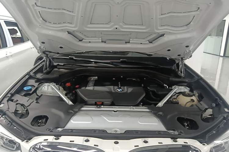 Used BMW X3 2020 xDrive28i Luxury Package Engine Bay
