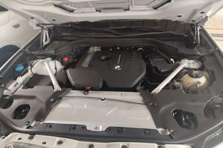 Used BMW X3 2020 xDrive28i M Sport Package Engine Bay