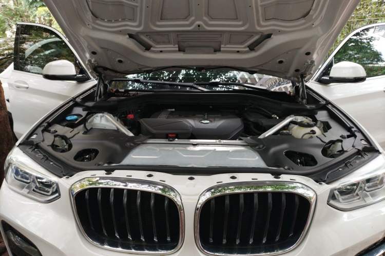 Used BMW X3 2020 xDrive25i M Sport Package Engine Bay