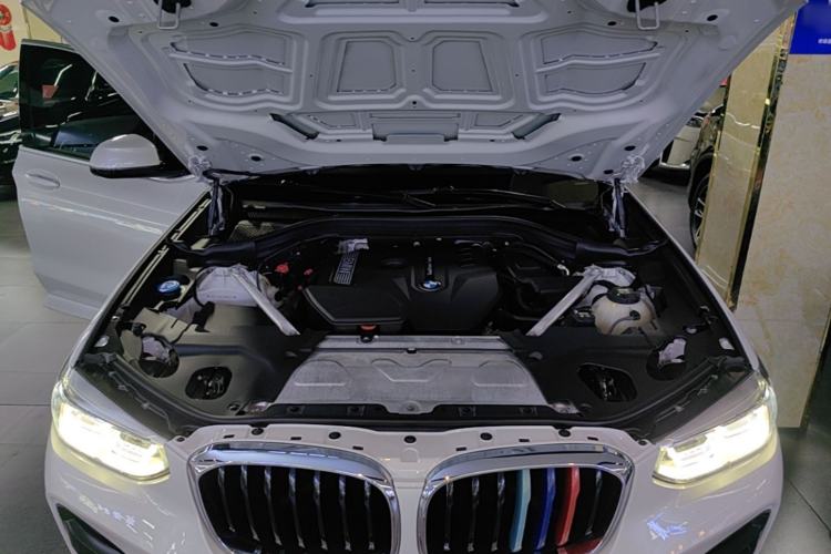 Used BMW X3 2020 xDrive25i M Sport Package Engine Bay