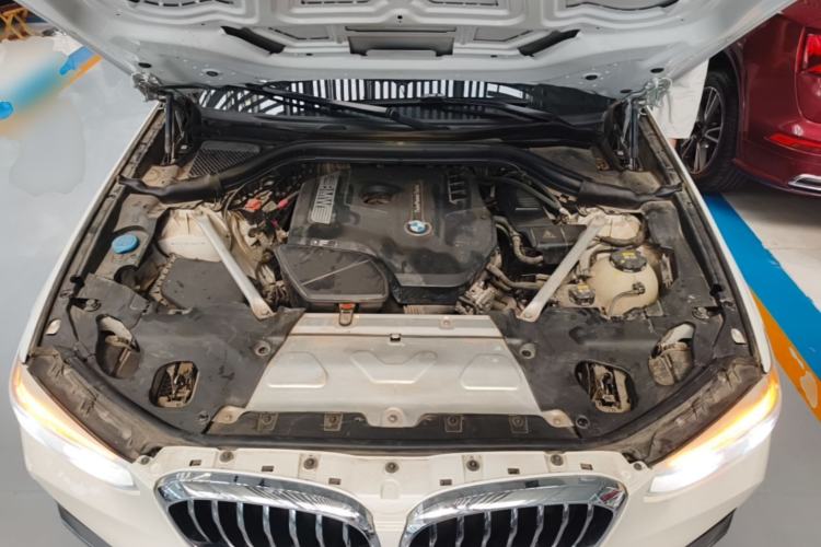 Used BMW X3 2020 xDrive25i Luxury Package Engine Bay