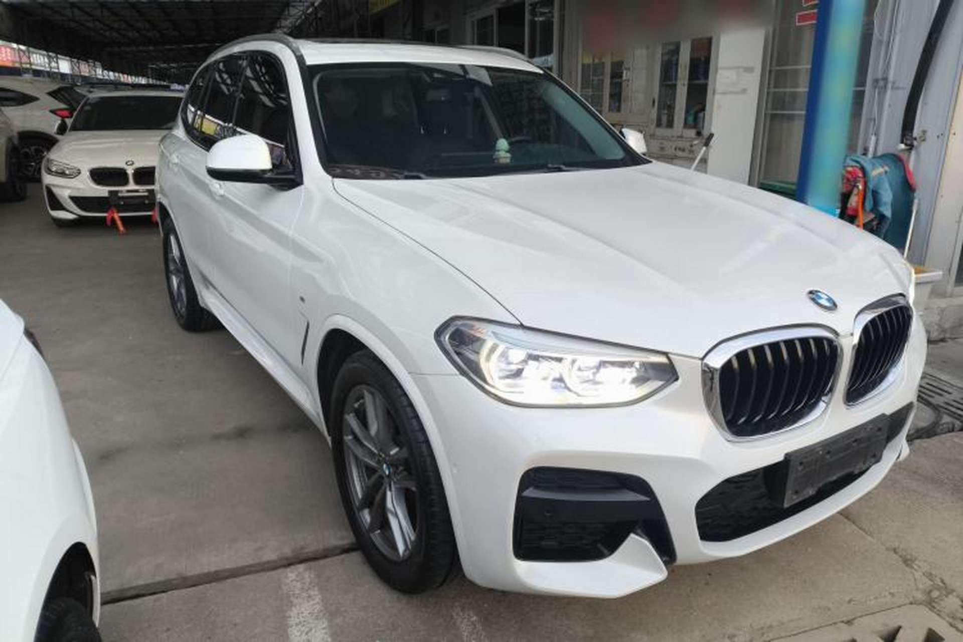 Used BMW X3 2020 xDrive25i M Sport Package Exterior 2