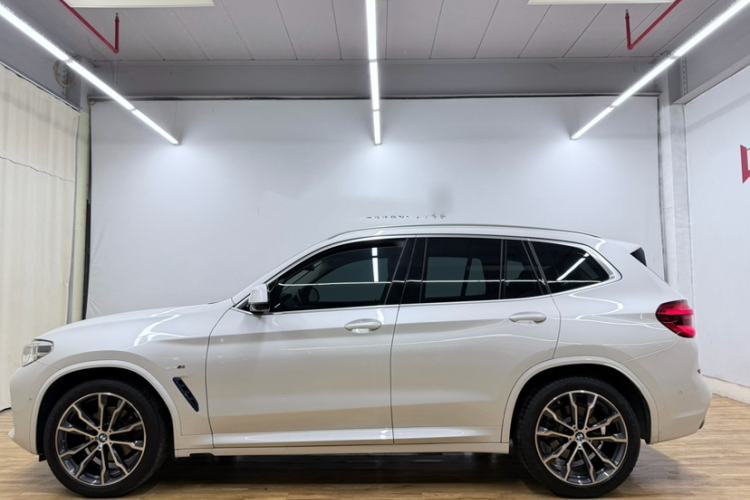 Used BMW X3 2020 xDrive30i Luxury Model with M Sport Package Exterior 3